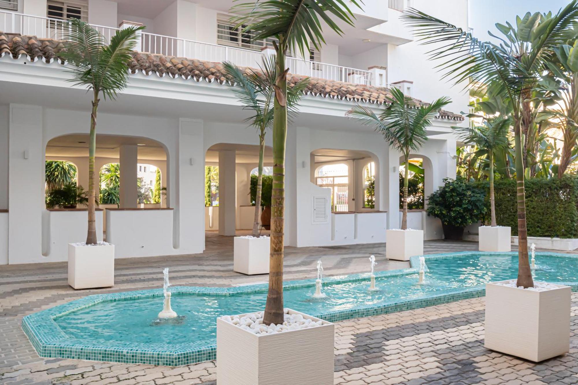 Del Mar Apartemen